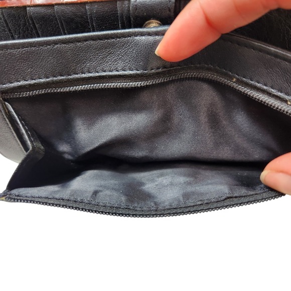 Vintage Brighton Wallet/Clutch Bi-fold, Brown and Black with Heart Clasp - Picture 8 of 9